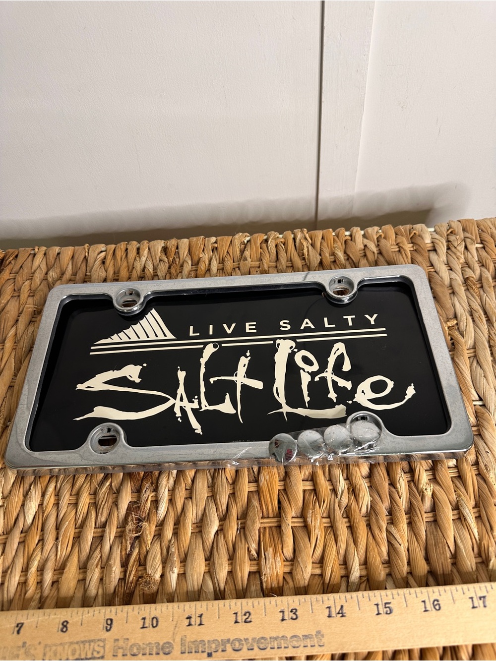 Salt Life Black and Cream License Plate Frame - Live Salty